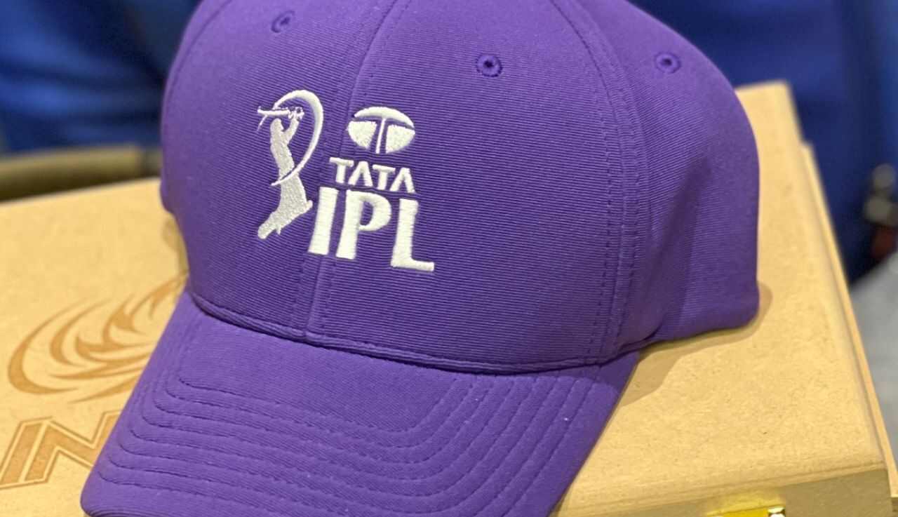 Top Bowlers and Purple Cap Contenders